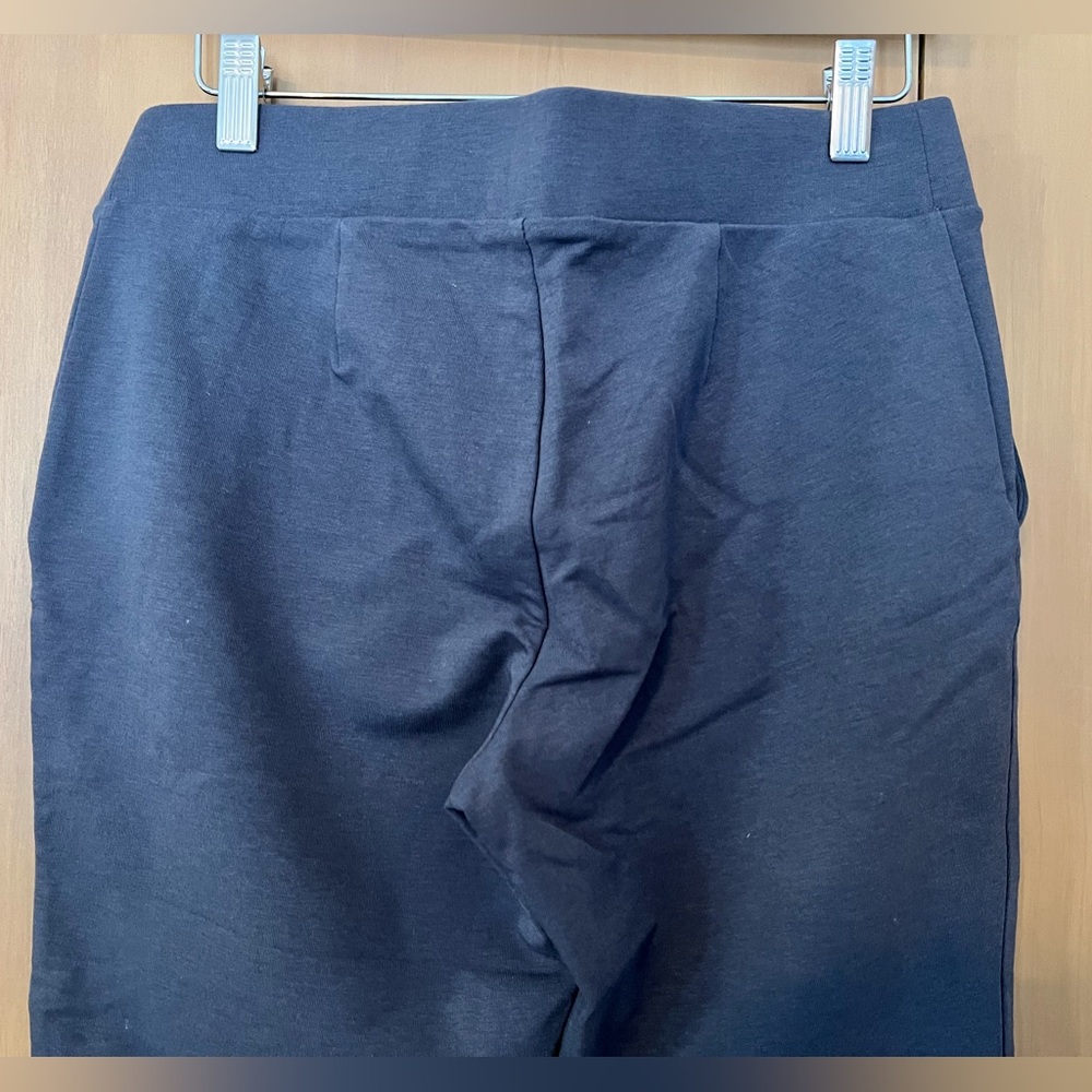 JJill Pure Jill Slim Leg Cropped knit pants. Granite (GRAY). XS. NWT - Picture 4 of 10
